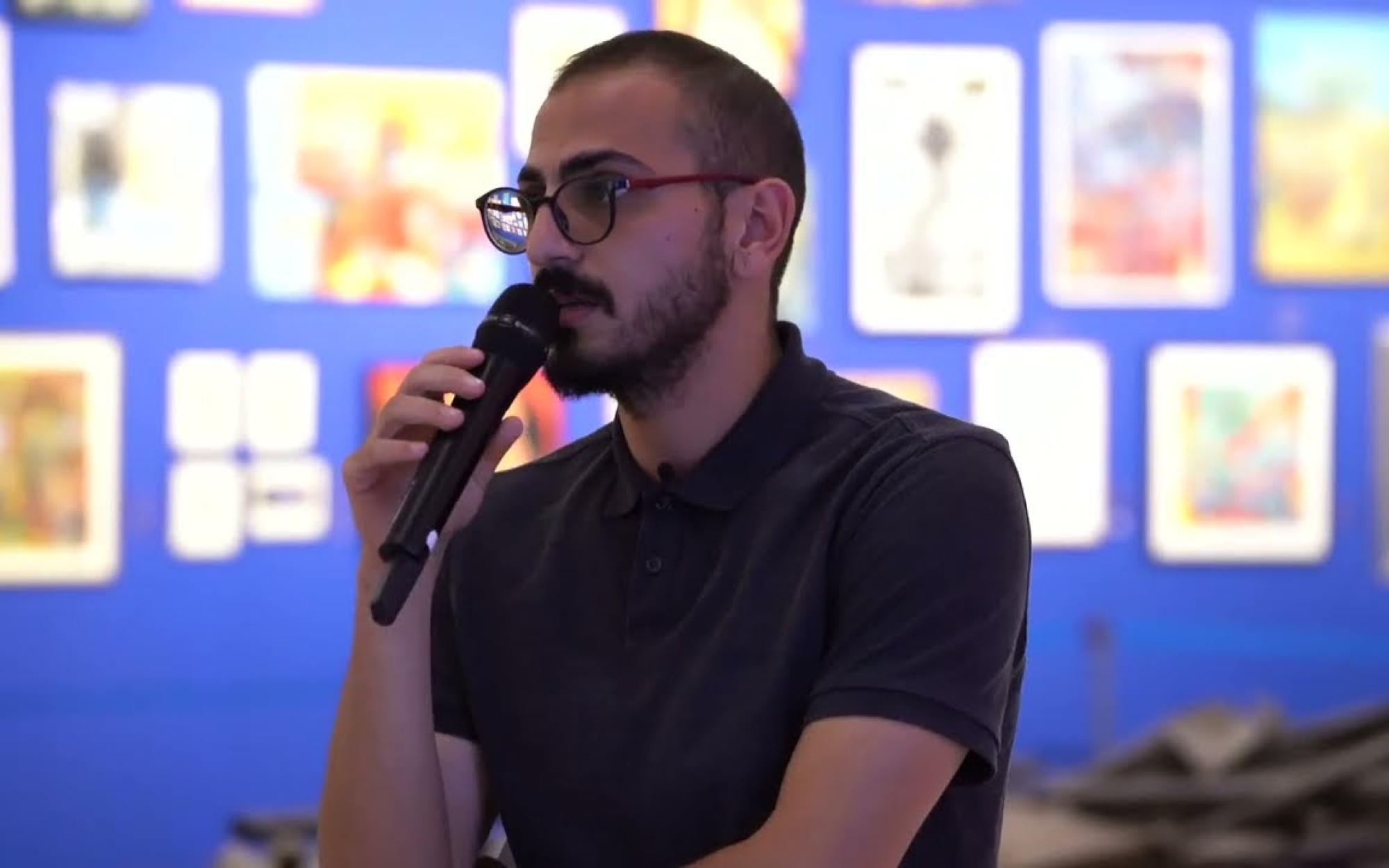 Embedded thumbnail for طيفٌ في مستشفى المعمداني: الفنان محمد سامي