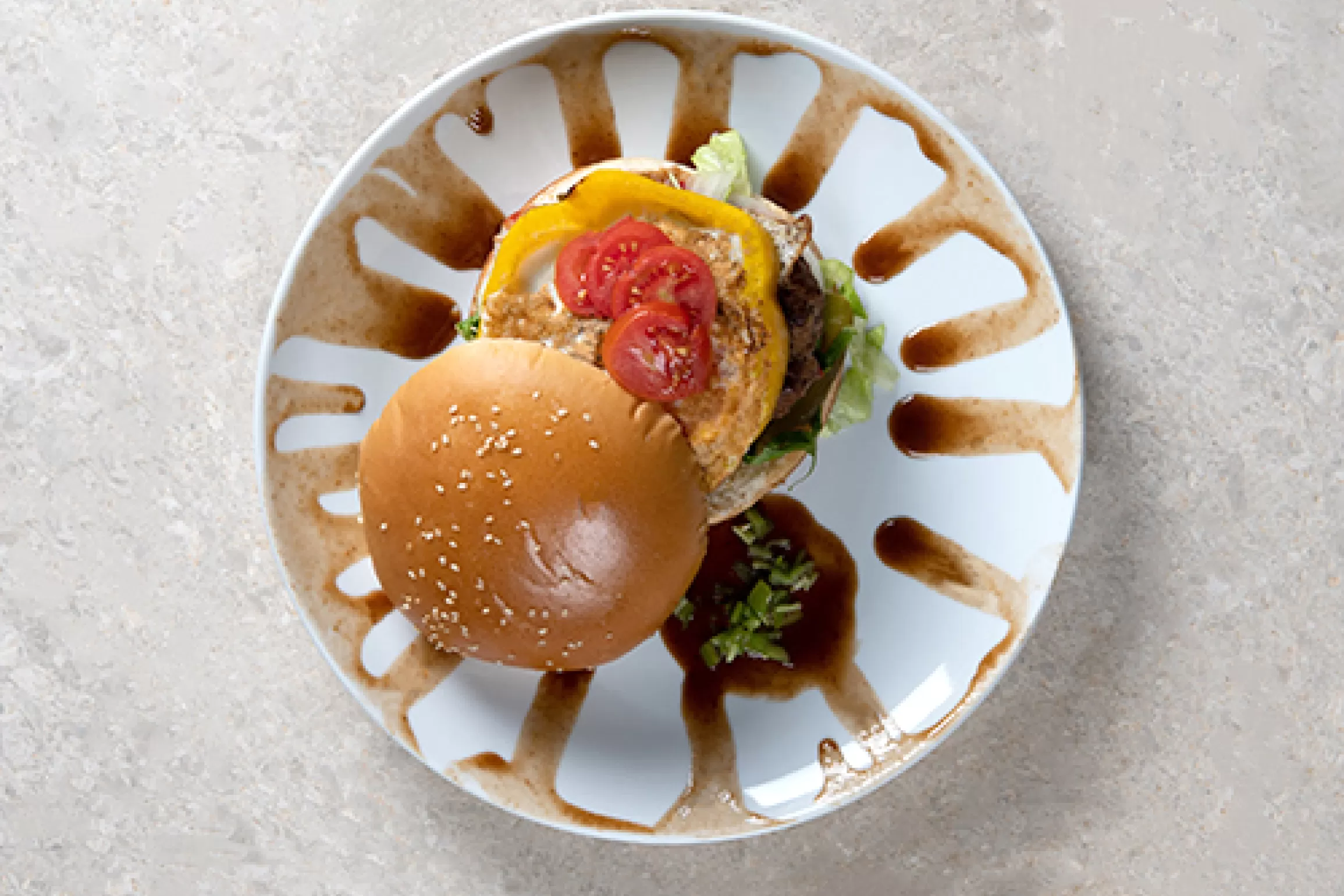 Egg-topped burger