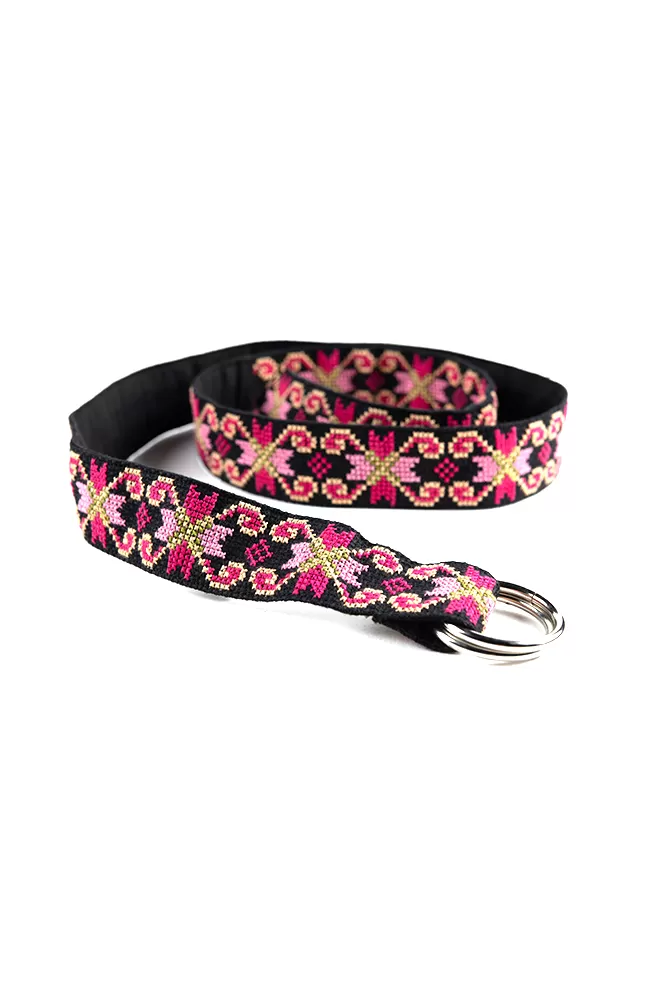 Embroidered belt