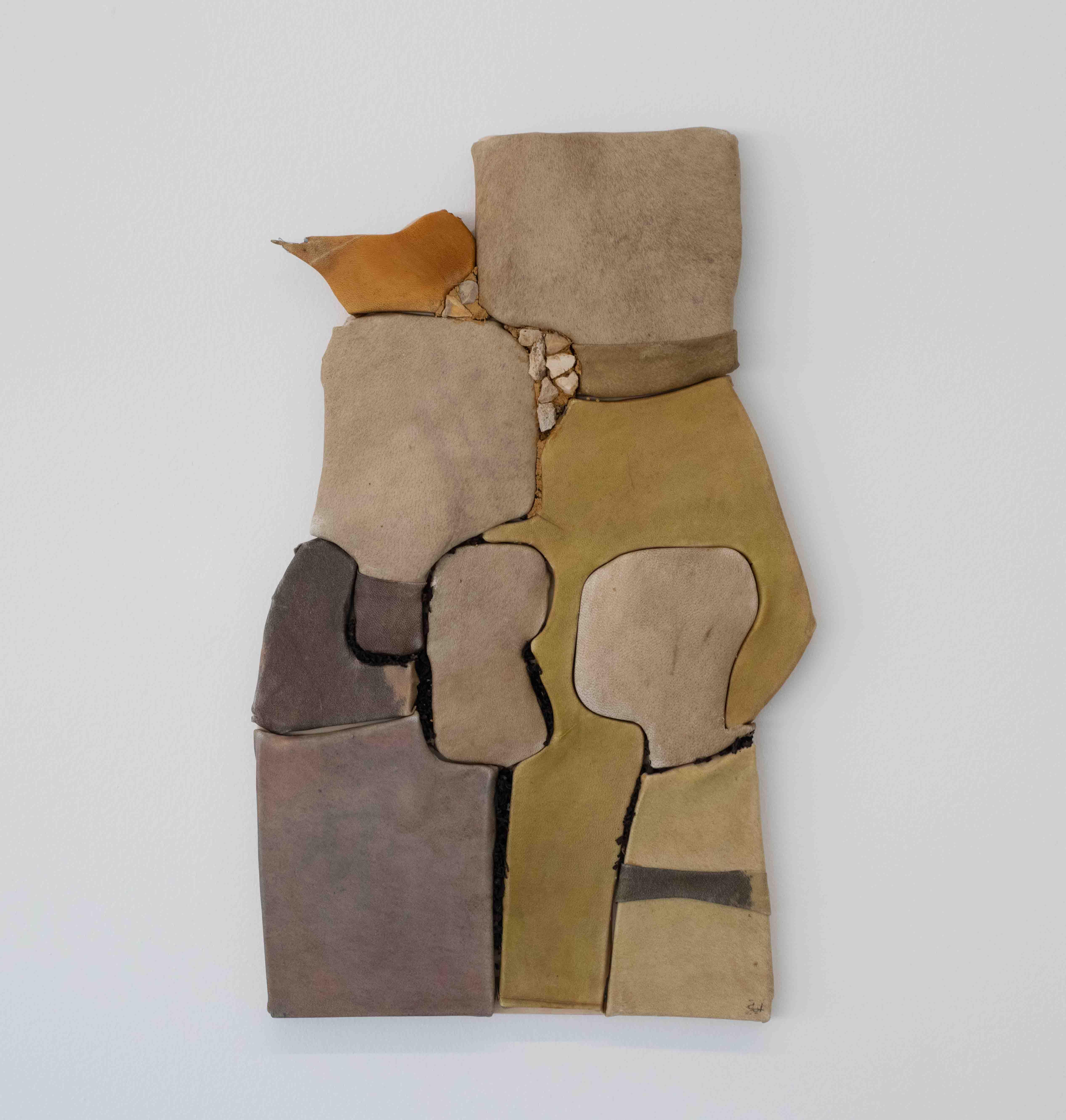 “Leather and Henna” Exhibition